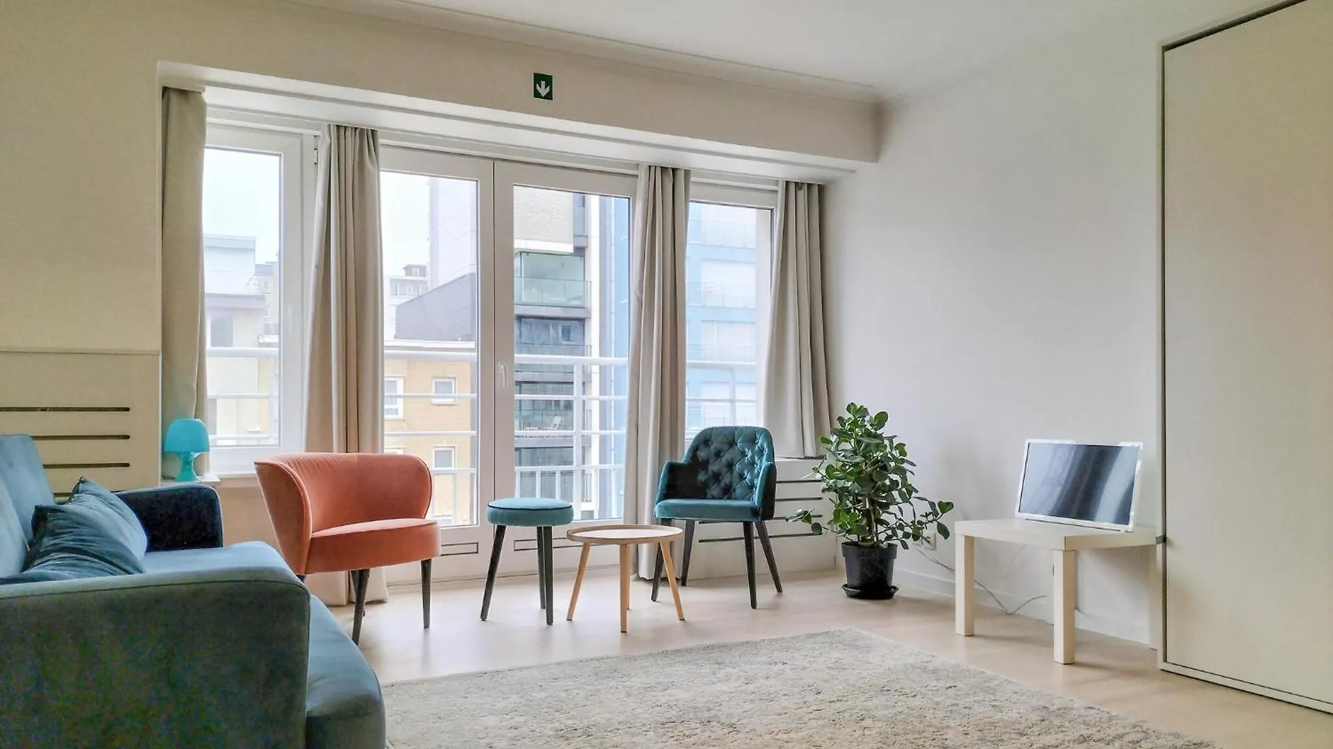 Gorgeous Apartment In Oostende With Kitchen location
